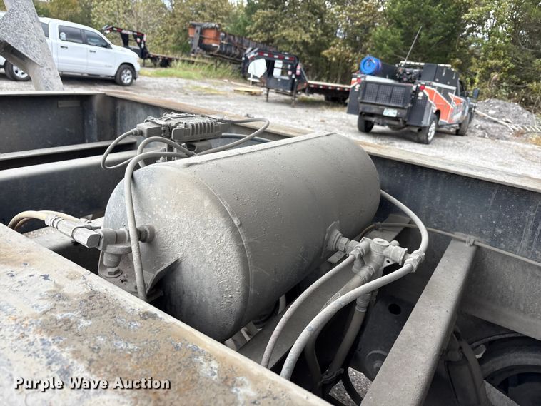 image for item DJ7921 2023 Armor Lite SHD-28/42 QF AR end dump trailer