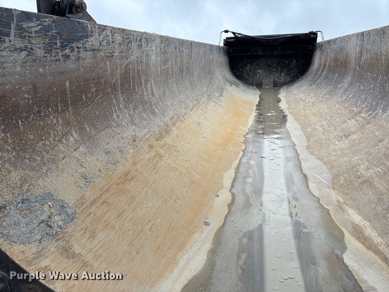 image for item DJ7921 2023 Armor Lite SHD-28/42 QF AR end dump trailer