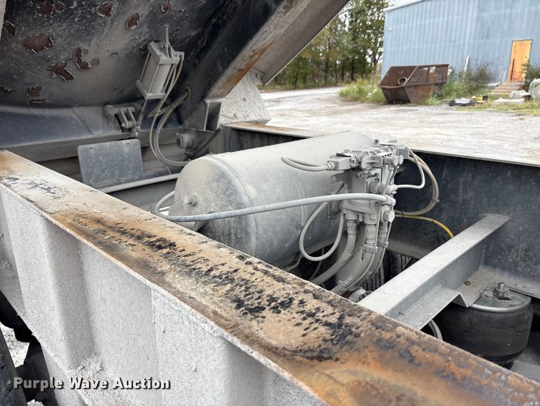 image for item DJ7921 2023 Armor Lite SHD-28/42 QF AR end dump trailer