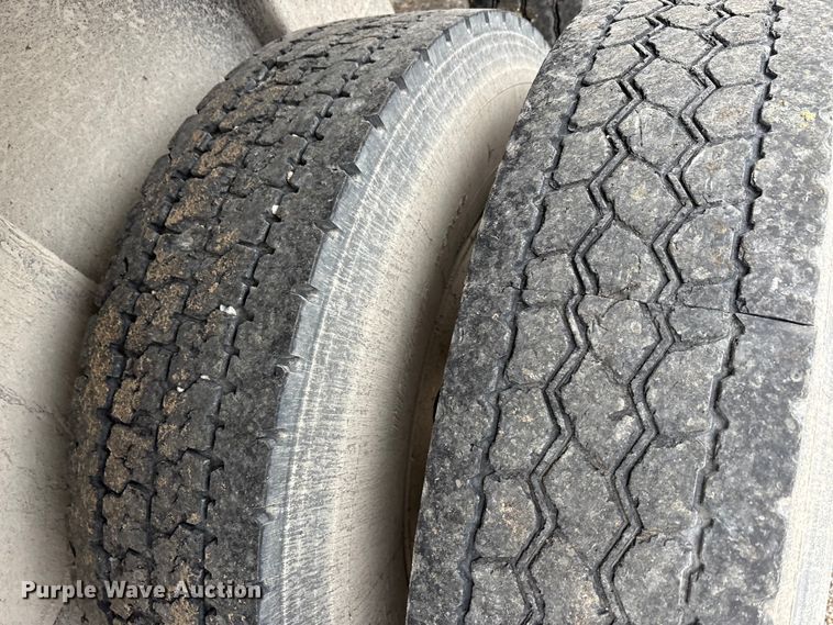 image for item DJ7921 2023 Armor Lite SHD-28/42 QF AR end dump trailer