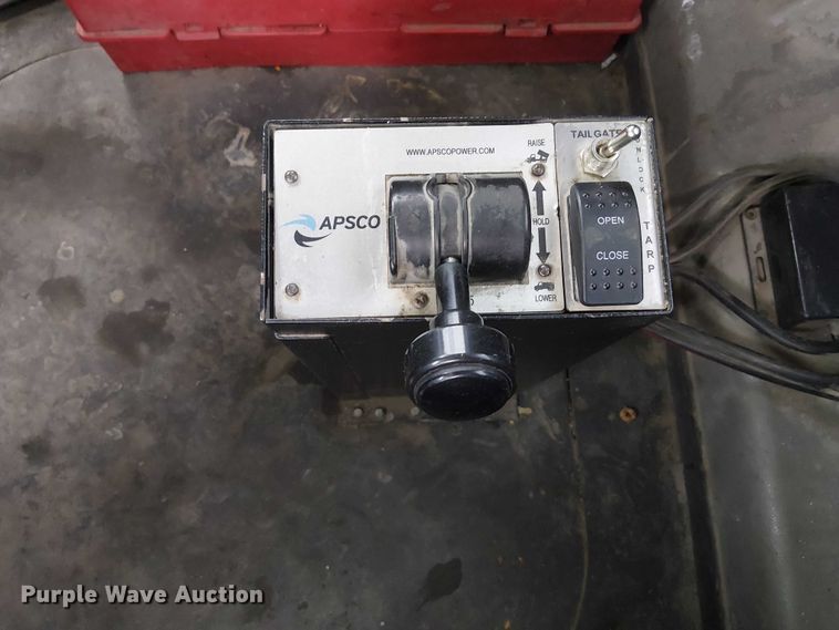 image for item DJ7922 2023 Mack Pinnacle semi truck