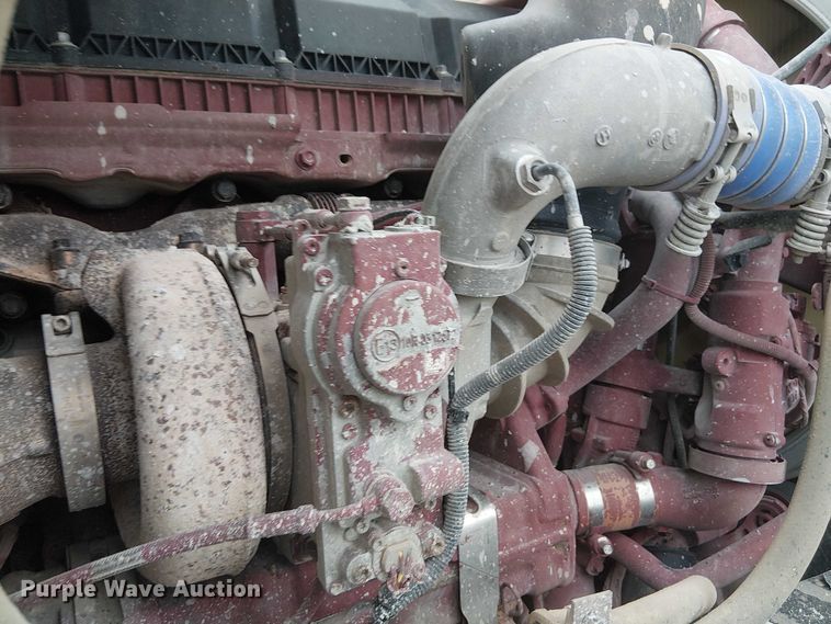 image for item DJ7922 2023 Mack Pinnacle semi truck