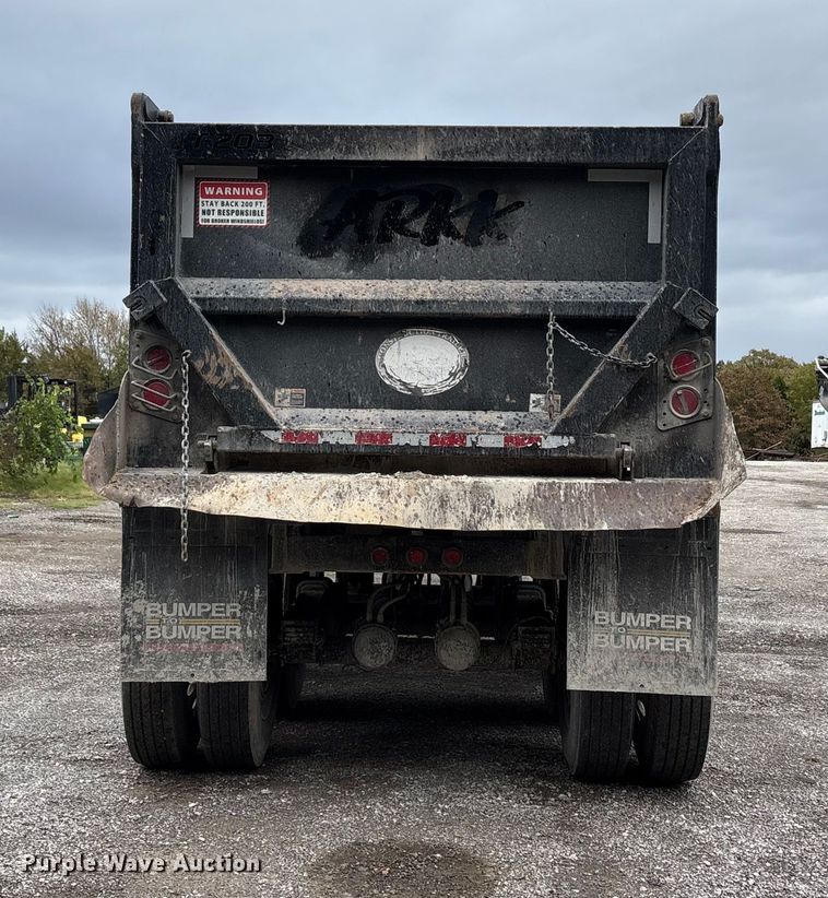 image for item DJ7923 2023 Construction Trailer Specialist HRD 31 QF TRI end dump trailer