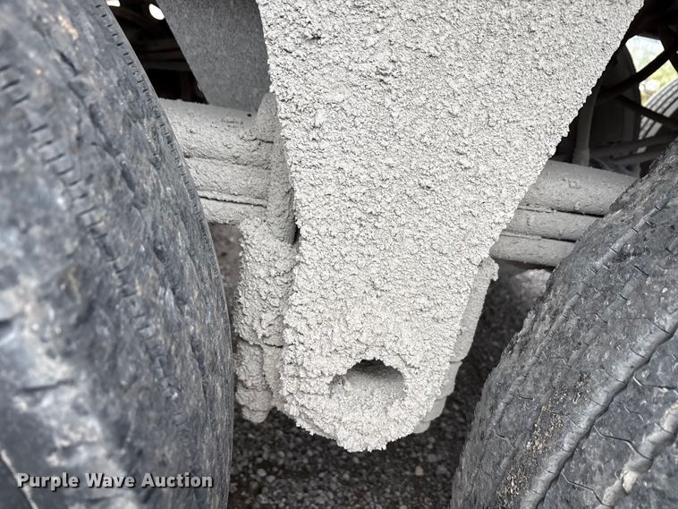 image for item DJ7923 2023 Construction Trailer Specialist HRD 31 QF TRI end dump trailer