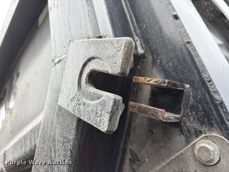 image for item DJ7923 2023 Construction Trailer Specialist HRD 31 QF TRI end dump trailer