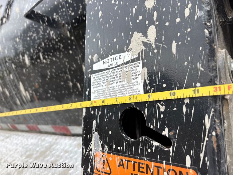 image for item DJ7923 2023 Construction Trailer Specialist HRD 31 QF TRI end dump trailer