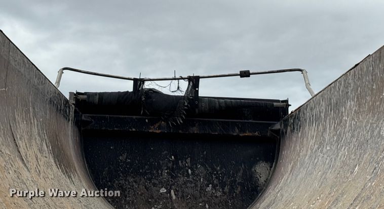 image for item DJ7923 2023 Construction Trailer Specialist HRD 31 QF TRI end dump trailer