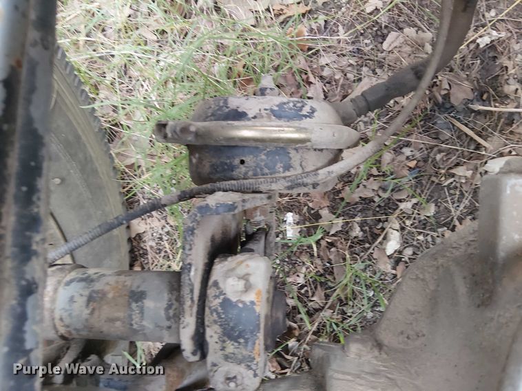 image for item DJ7927 1997 Peterbilt 385 semi truck