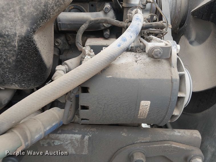 image for item DJ7927 1997 Peterbilt 385 semi truck