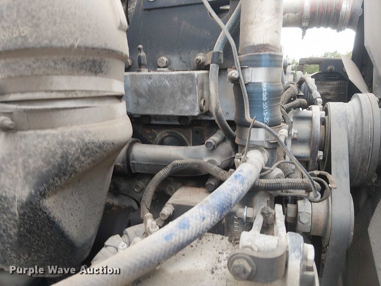 image for item DJ7927 1997 Peterbilt 385 semi truck