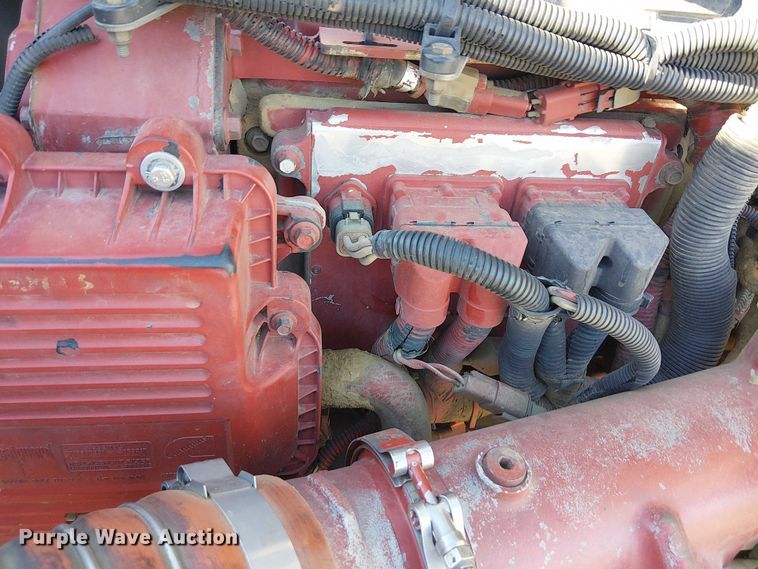 image for item DJ7929 2011 Kenworth T800 semi truck