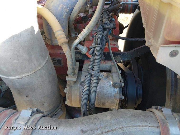 image for item DJ7929 2011 Kenworth T800 semi truck