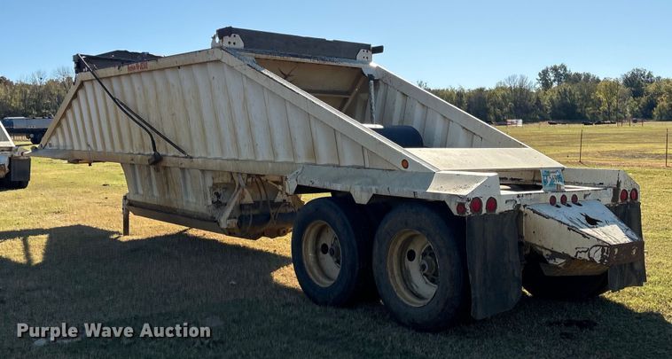 image for item DJ7930 2007 Construction Trailer Specialist  BDT-40 bottom dump trailer