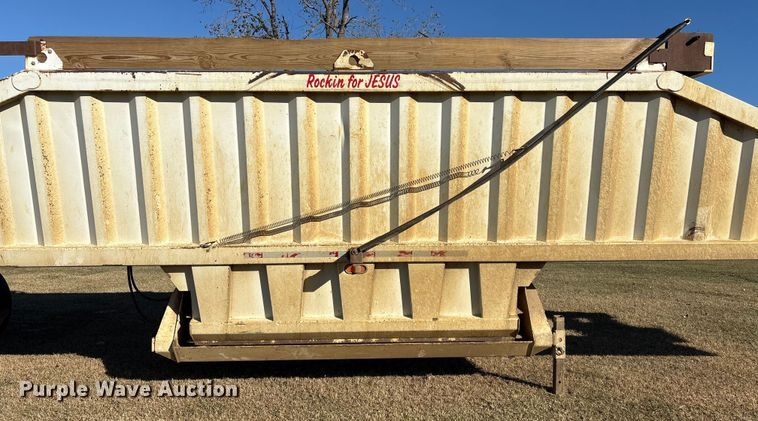 image for item DJ7930 2007 Construction Trailer Specialist  BDT-40 bottom dump trailer