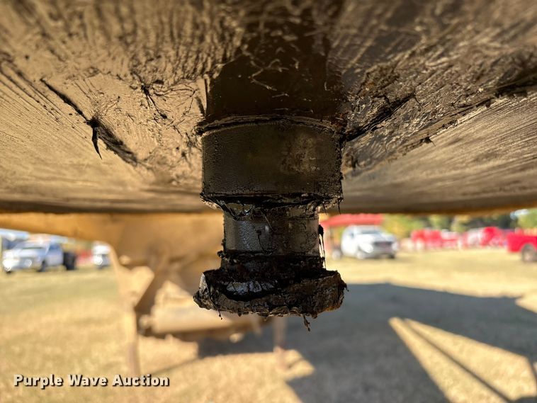 image for item DJ7930 2007 Construction Trailer Specialist  BDT-40 bottom dump trailer