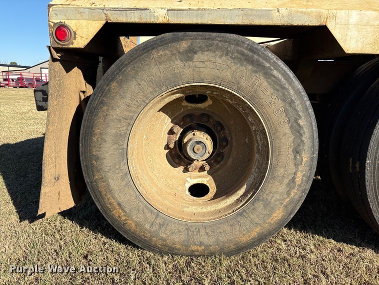 image for item DJ7930 2007 Construction Trailer Specialist  BDT-40 bottom dump trailer