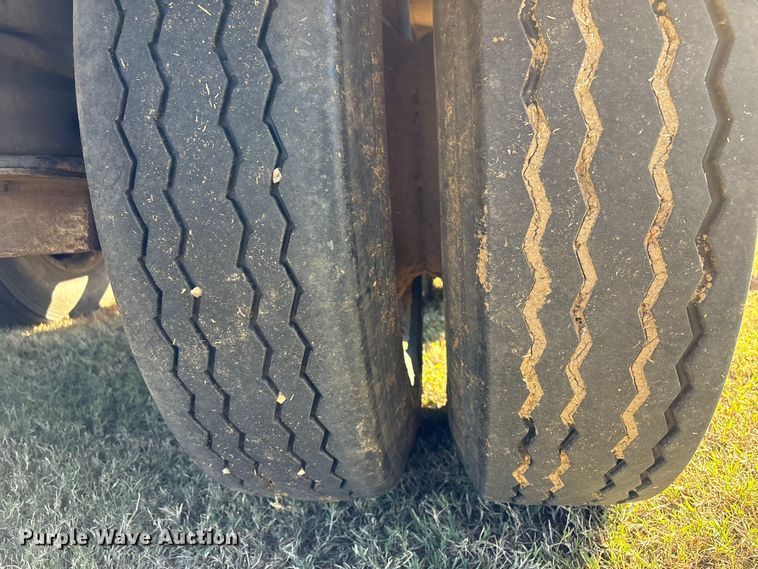 image for item DJ7930 2007 Construction Trailer Specialist  BDT-40 bottom dump trailer