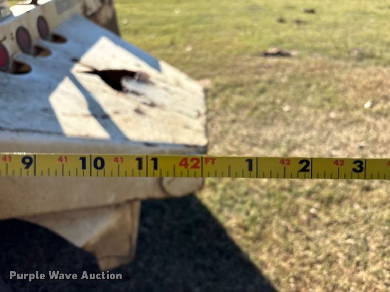 image for item DJ7931 2011 Construction Trailer Specialists BDT-40 LW bottom dump trailer