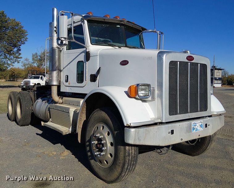 CAMIóN 2014 PETERBILT
