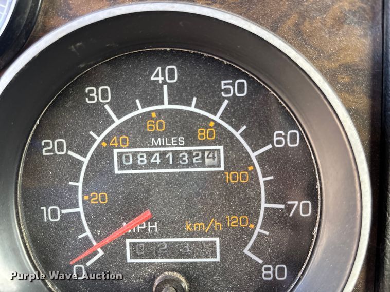 image for item DK0147 1995 Kenworth T800 semi truck