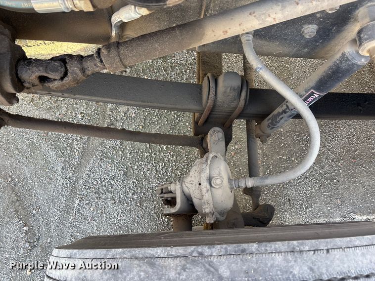 image for item DK0147 1995 Kenworth T800 semi truck