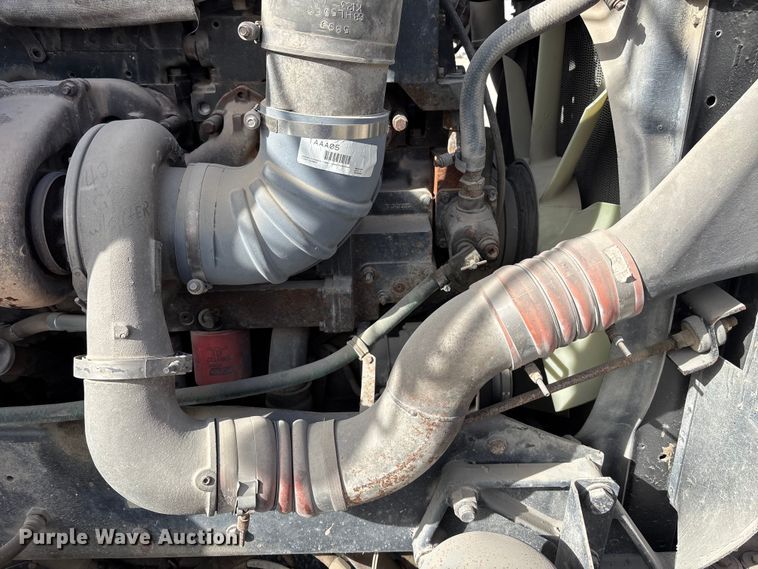 image for item DK0147 1995 Kenworth T800 semi truck