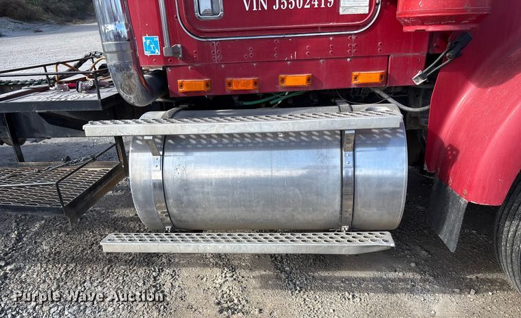 image for item DK0148 1988 Kenworth W9 Series semi truck