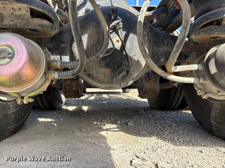 image for item DK0148 1988 Kenworth W9 Series semi truck