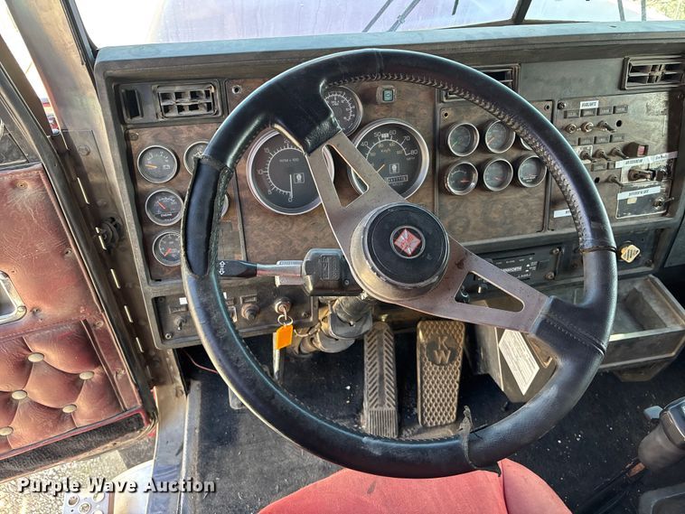 image for item DK0148 1988 Kenworth W9 Series semi truck