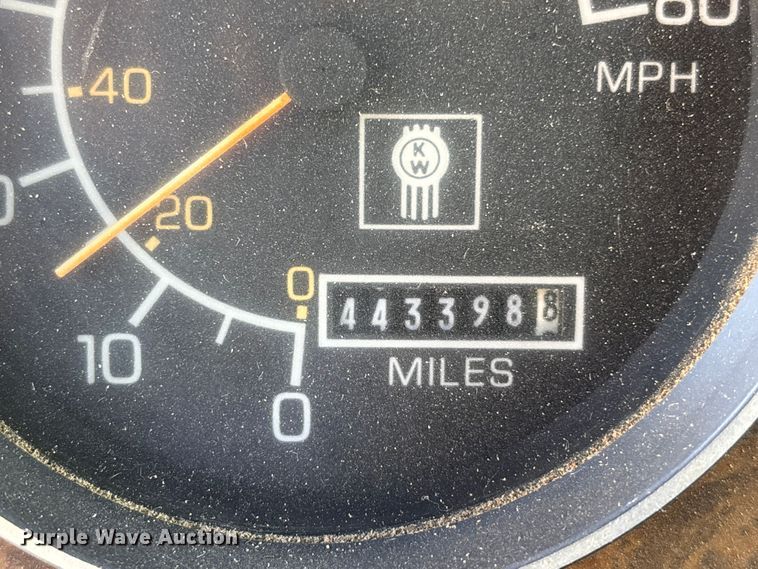 image for item DK0148 1988 Kenworth W9 Series semi truck