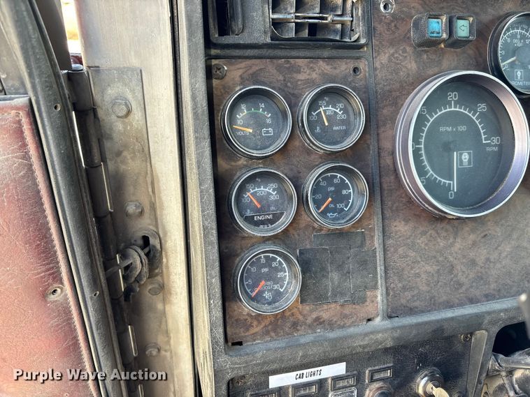 image for item DK0148 1988 Kenworth W9 Series semi truck