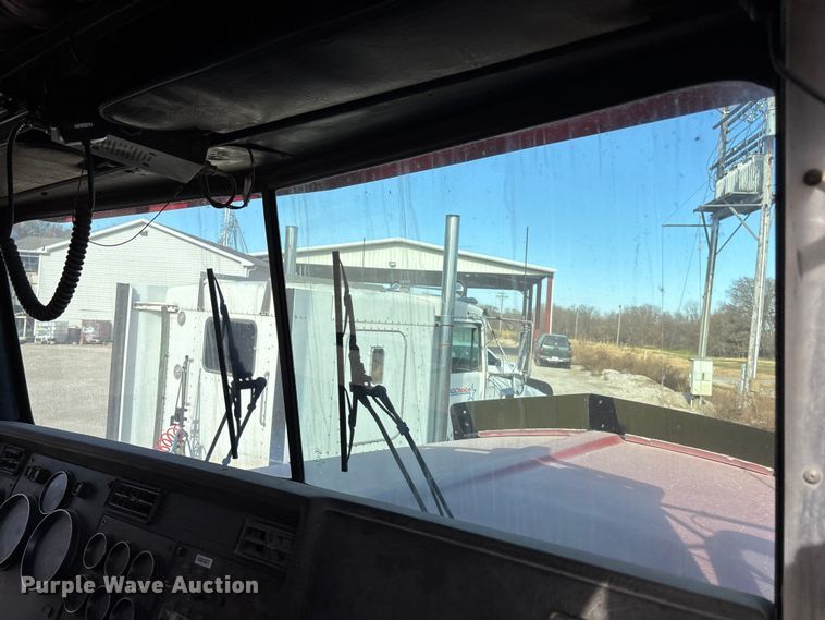 image for item DK0148 1988 Kenworth W9 Series semi truck