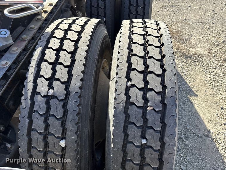 image for item DK0148 1988 Kenworth W9 Series semi truck