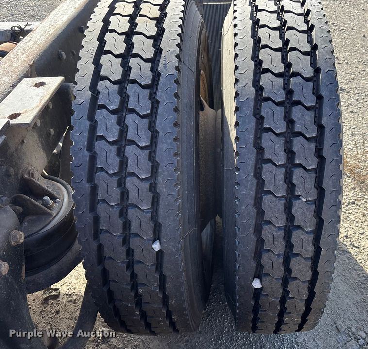 image for item DK0148 1988 Kenworth W9 Series semi truck