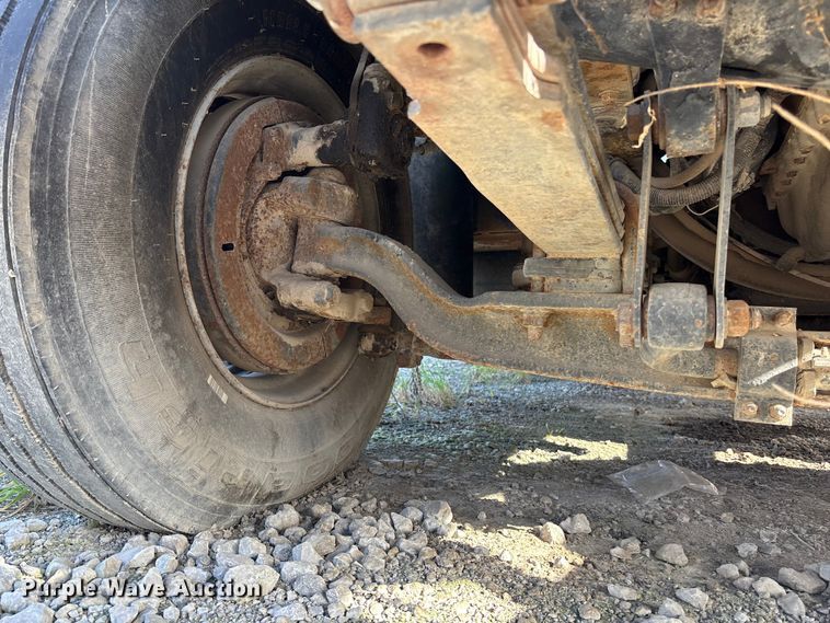 image for item DK0149 1991 GMC C7 crane truck