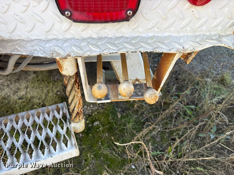 image for item DK0149 1991 GMC C7 crane truck