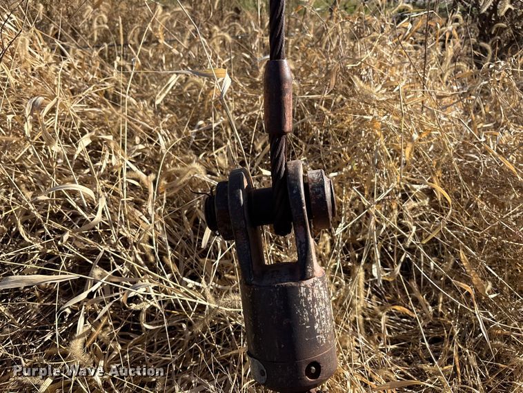 image for item DK0149 1991 GMC C7 crane truck