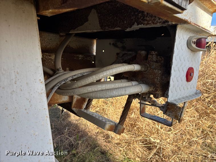 image for item DK0149 1991 GMC C7 crane truck