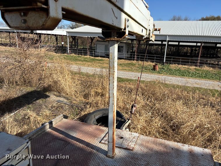 image for item DK0149 1991 GMC C7 crane truck