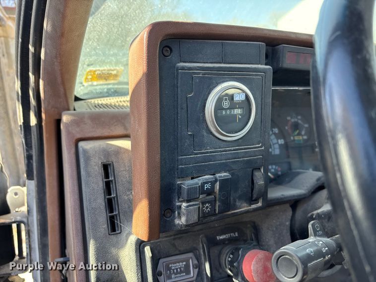 image for item DK0149 1991 GMC C7 crane truck