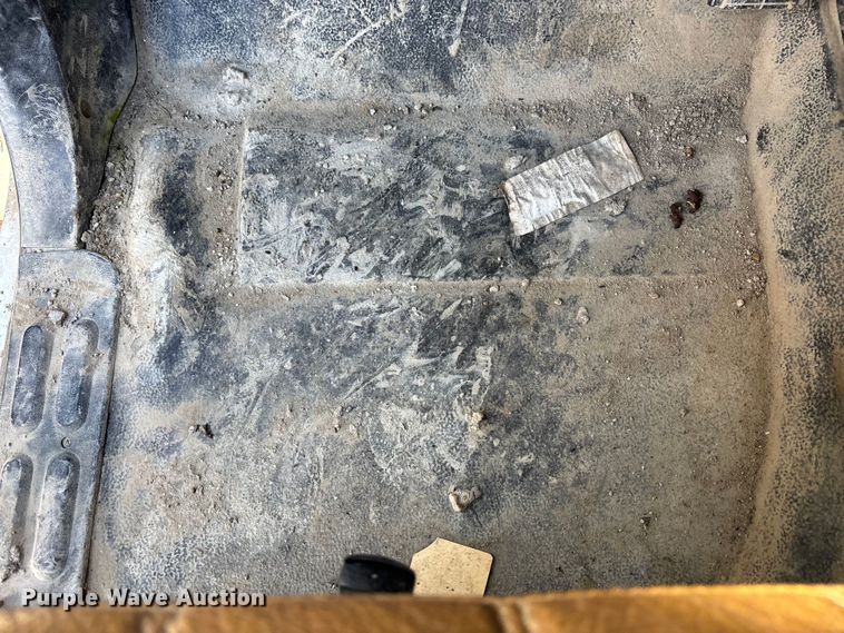 image for item DK0149 1991 GMC C7 crane truck