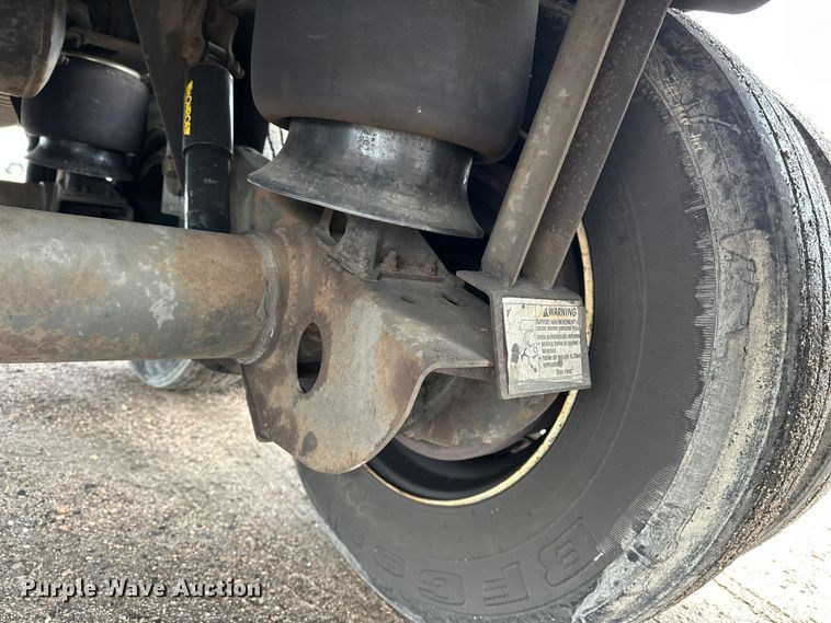 image for item DP8865 2016 Wabash DVLSHPC  dry van trailer