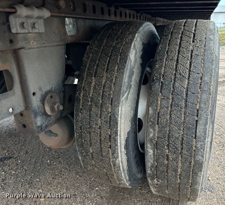 image for item DP8865 2016 Wabash DVLSHPC  dry van trailer