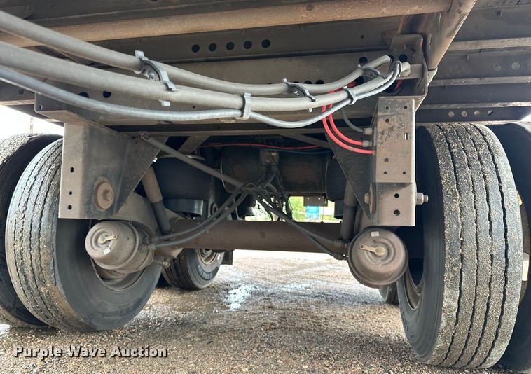 image for item DP8867 2016 Wabash dry van trailer