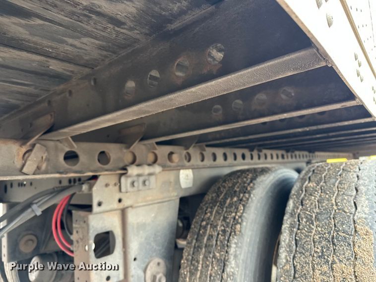 image for item DP8867 2016 Wabash dry van trailer