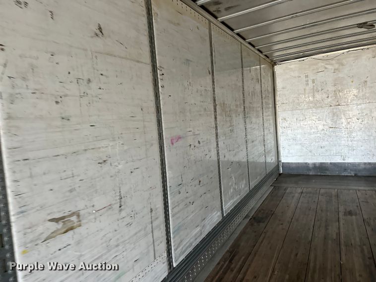 image for item DP8867 2016 Wabash dry van trailer