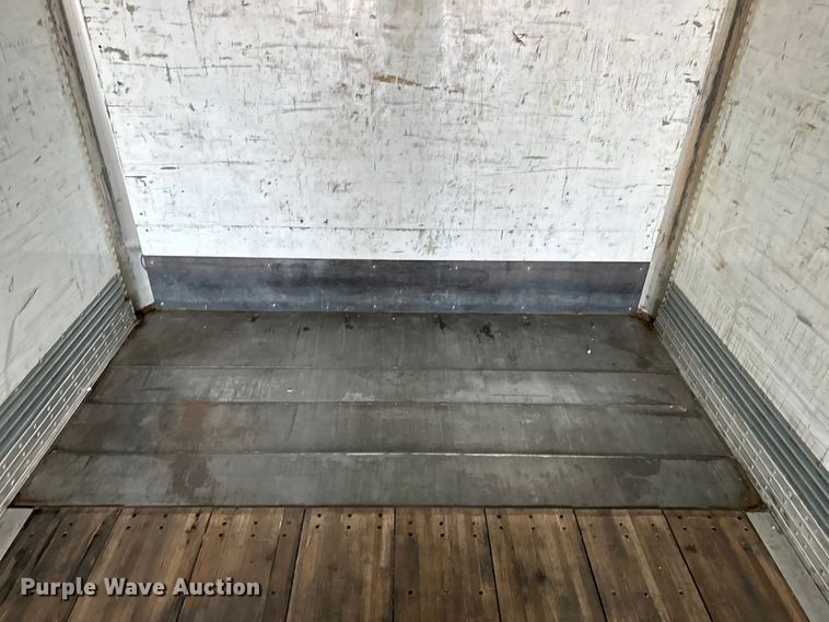 image for item DP8867 2016 Wabash dry van trailer