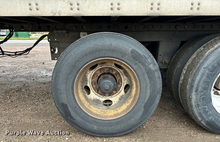 image for item DP8867 2016 Wabash dry van trailer