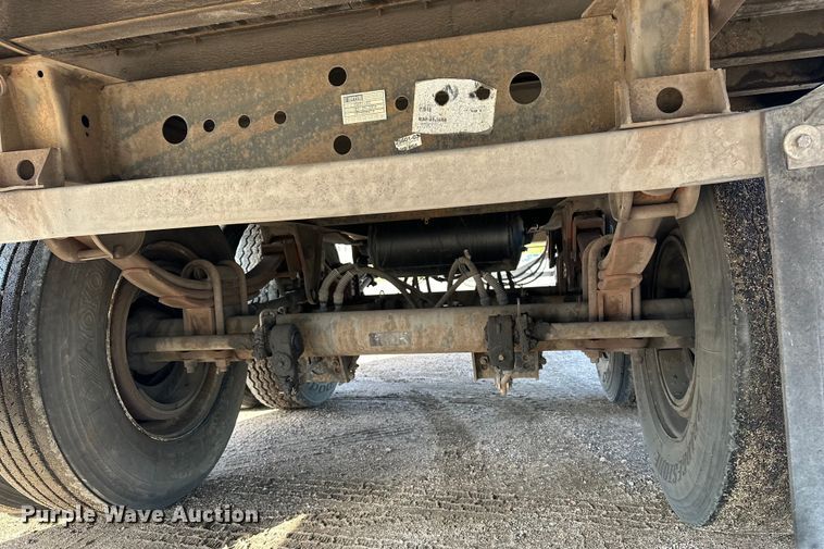 image for item DP8874 2015 Vanguard VXP dry van trailer 