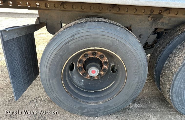 image for item DP8874 2015 Vanguard VXP dry van trailer 